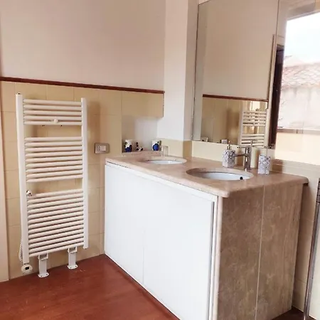 Apartment Casa Ginevra *